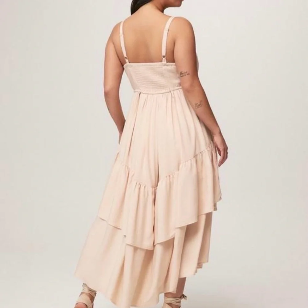 torrid  festi Cream Midi Dress with Pink Floral Embroidery size 3 - Picture 3 of 6